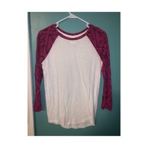 PINK Victoria’s Secret long sleeve tee size xs
